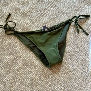 Aerie swim suit bottom medium NWT